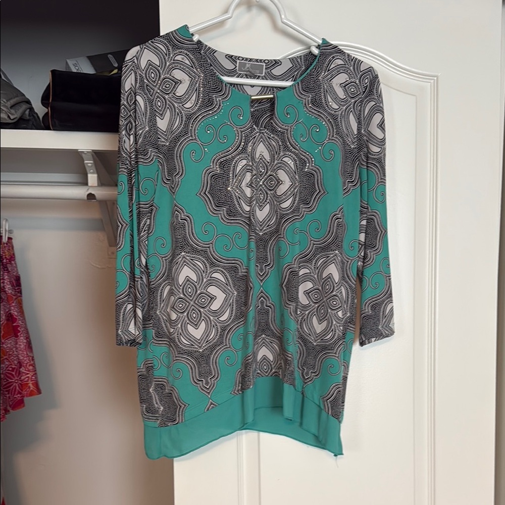 Teal and Gray Patterned Women's Top